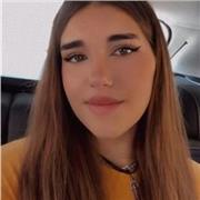 Educadora social en proceso, pero profesor particular con experiencia.